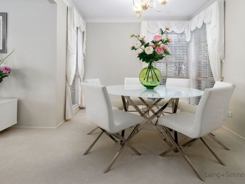 121 Edinburgh Circuit, Cecil Hills NSW 2171