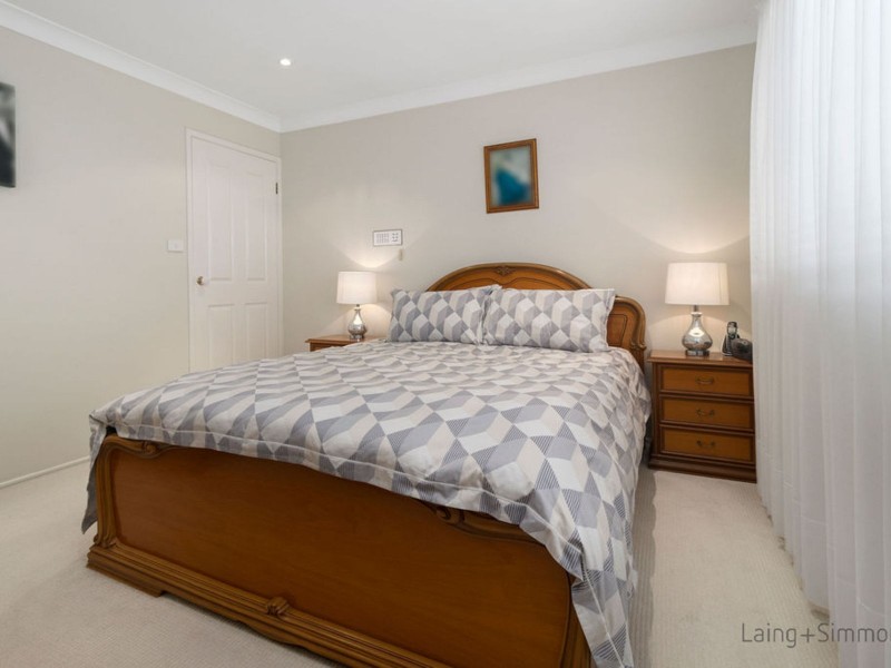 121 Edinburgh Circuit, Cecil Hills NSW 2171