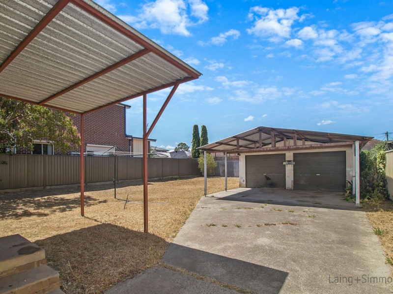 16 Cathcart Street, Fairfield NSW 2165