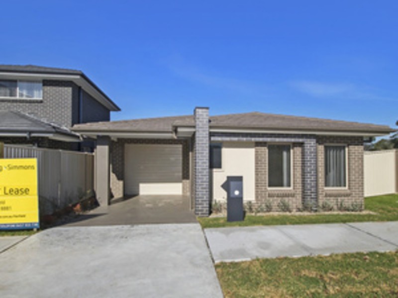 19A BRAVO AVENUE, Middleton Grange NSW 2171