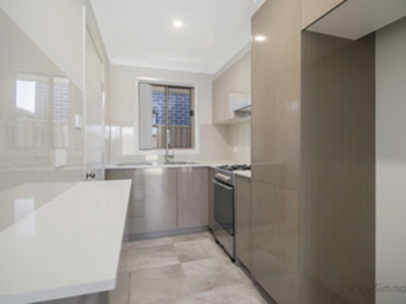 19A BRAVO AVENUE, Middleton Grange NSW 2171