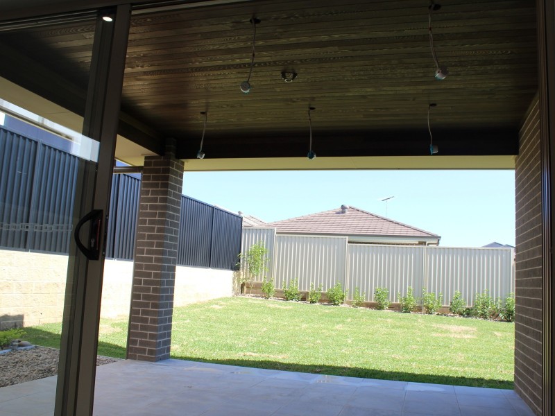 Middleton Grange NSW 2171