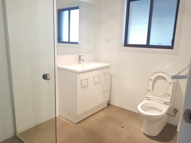 46A STATION ST, Fairfield NSW 2165