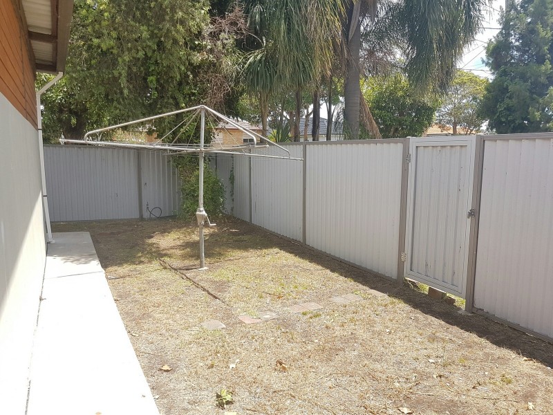 46A STATION ST, Fairfield NSW 2165