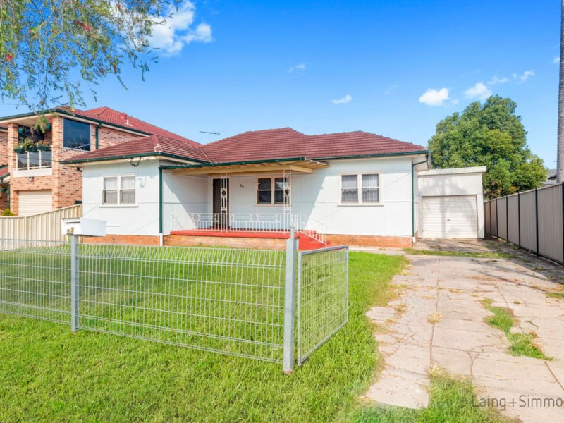 39 Avisford Street, Fairfield NSW 2165