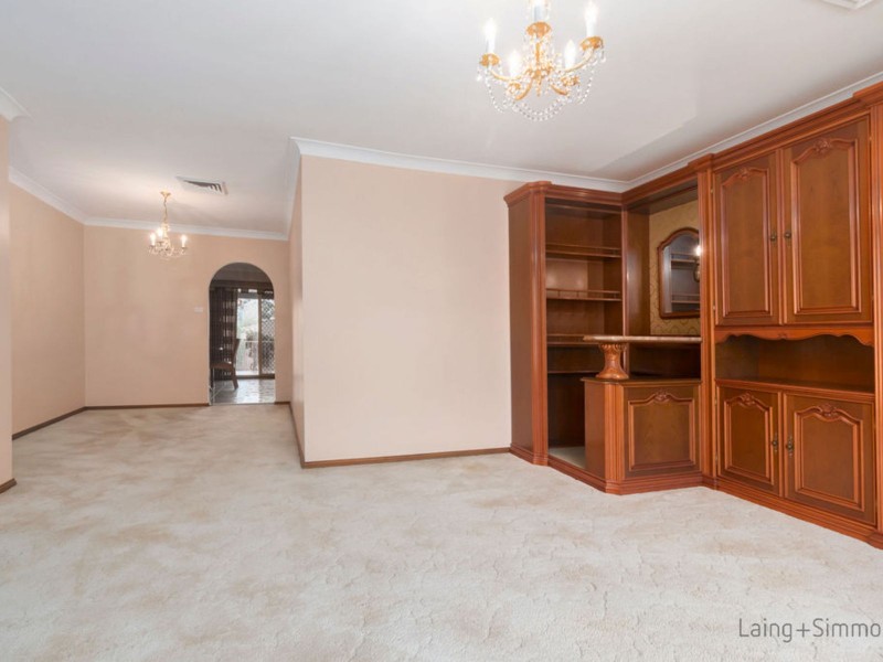 26 Salter Road, Bossley Park NSW 2176