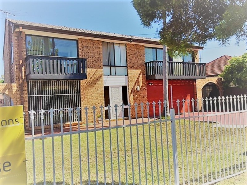 Fairfield West NSW 2165