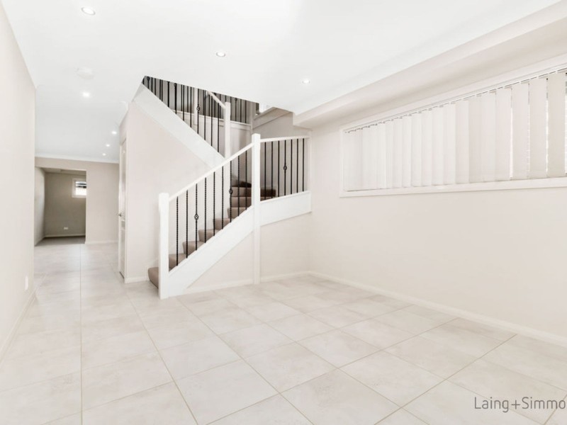 62- Bryant Avenue, Middleton Grange NSW 2171