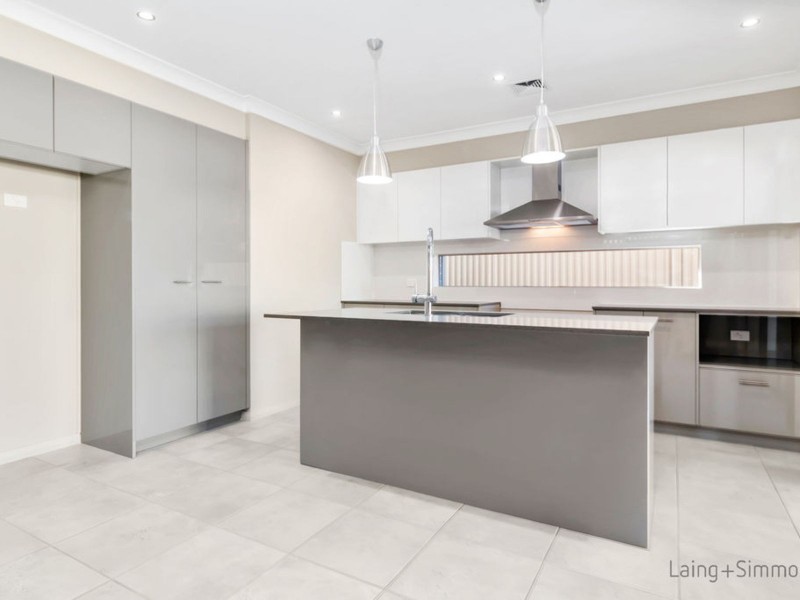 62- Bryant Avenue, Middleton Grange NSW 2171