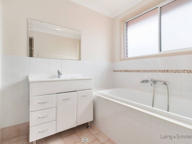 7 Nicholas Crescent, Cecil Hills NSW 2171