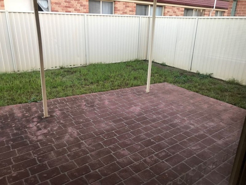 1B Inverell Avenue, Hinchinbrook NSW 2168