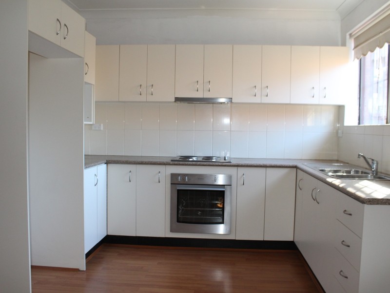 6/32 Railway Parade, Fairfield NSW 2165