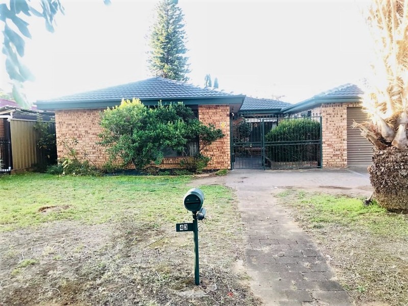 43 Innisfail Rd, Wakeley NSW 2176
