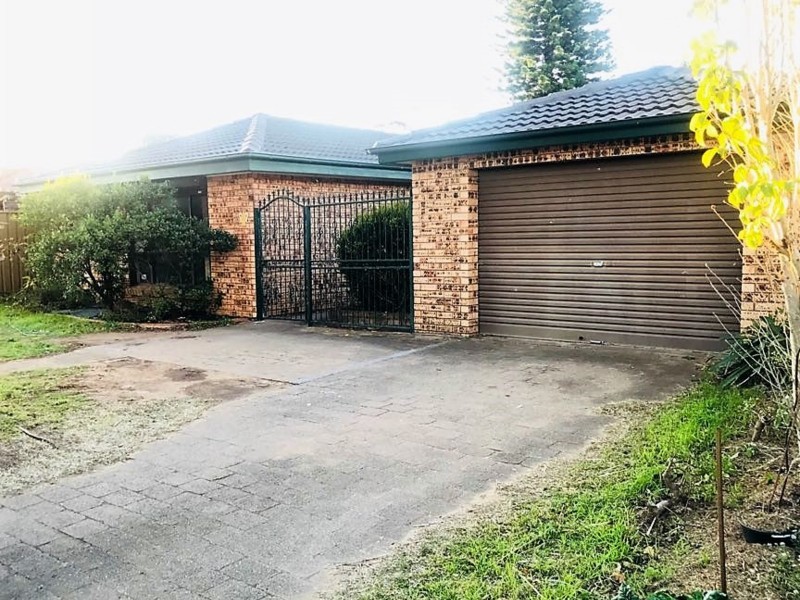 43 Innisfail Rd, Wakeley NSW 2176