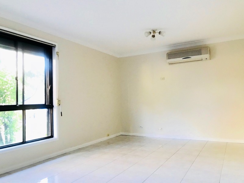 43 Innisfail Rd, Wakeley NSW 2176