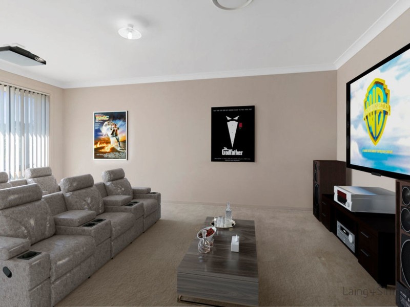 19 Brinsmead Avenue, Middleton Grange NSW 2171