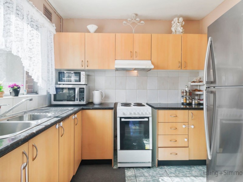 1/76 Copeland Street, Liverpool NSW 2170