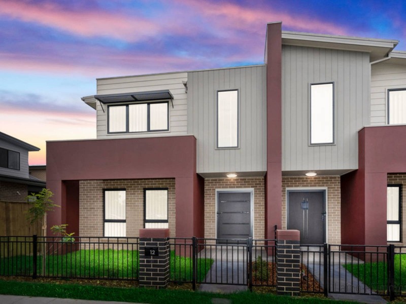 12 Marcus Loane Way, Oran Park NSW 2570