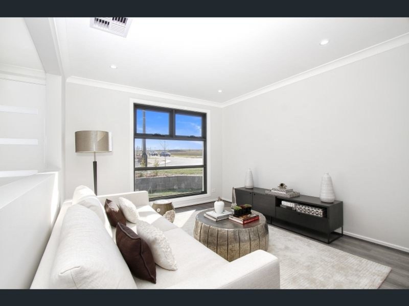 Lot 121 McNeil Circuit, Oran Park NSW 2570