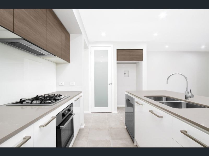 Lot 121 McNeil Circuit, Oran Park NSW 2570