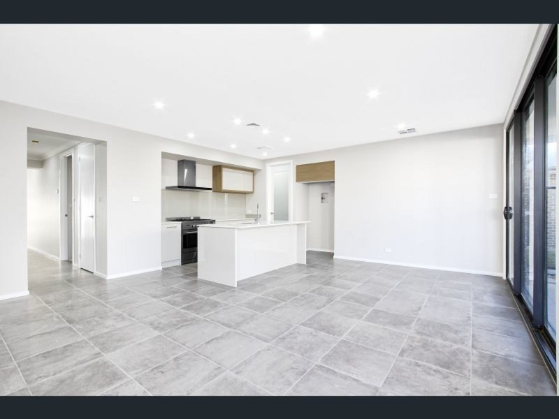 Lot 121 McNeil Circuit, Oran Park NSW 2570