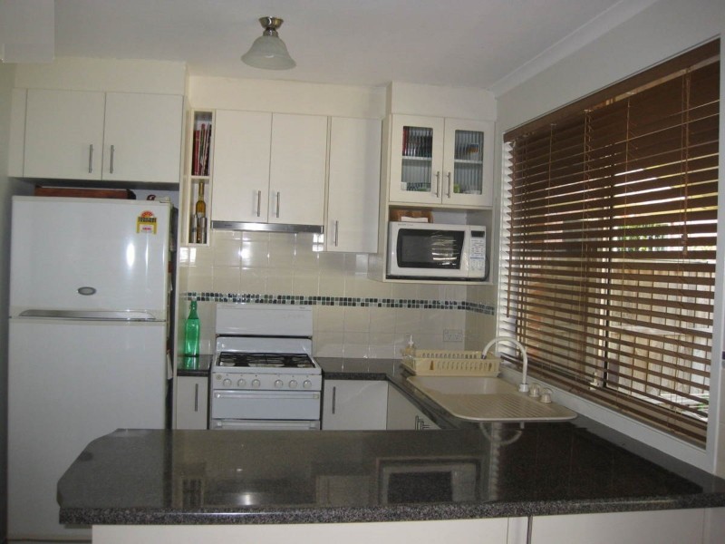 65 Mallacoota St, Wakeley NSW 2176