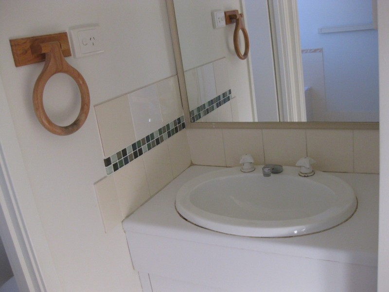 65 Mallacoota St, Wakeley NSW 2176