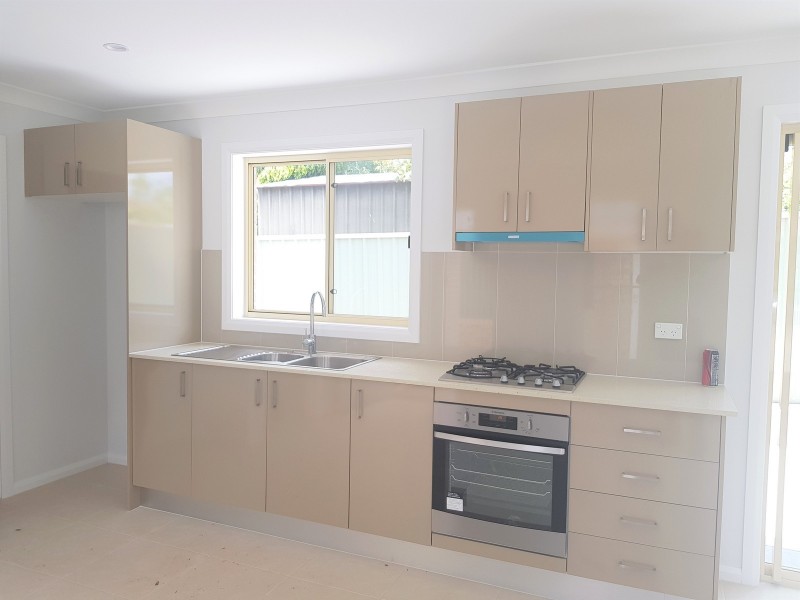 8A STRZLECKI CLOSE, Wakeley NSW 2176