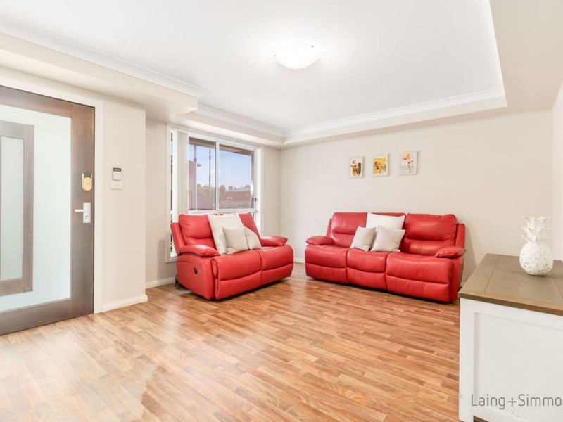 18 Byrock Place, Hinchinbrook NSW 2168