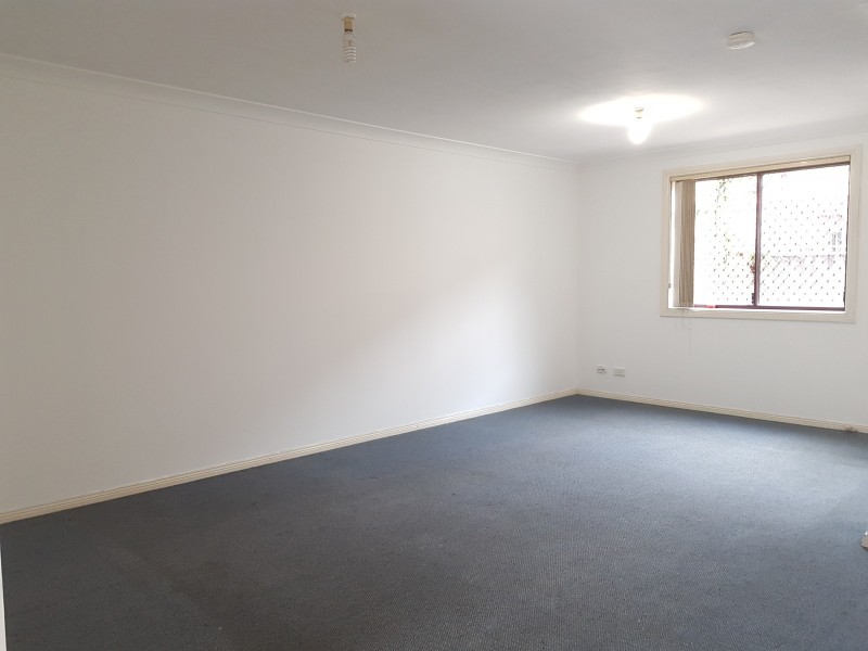 2/82 HUGHES ST, Cabramatta NSW 2166