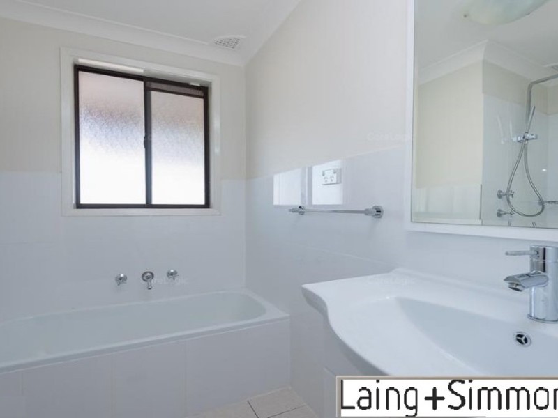 3 Garment Street, Fairfield West NSW 2165