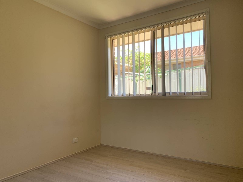 258 Hamilton Rd, Fairfield Heights NSW 2165