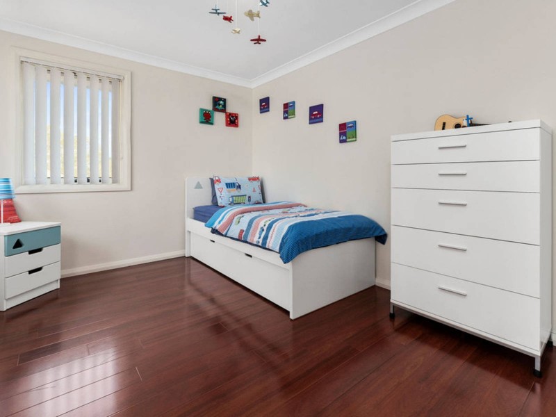 6 Elevon Street, Middleton Grange NSW 2171