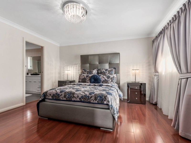 6 Elevon Street, Middleton Grange NSW 2171