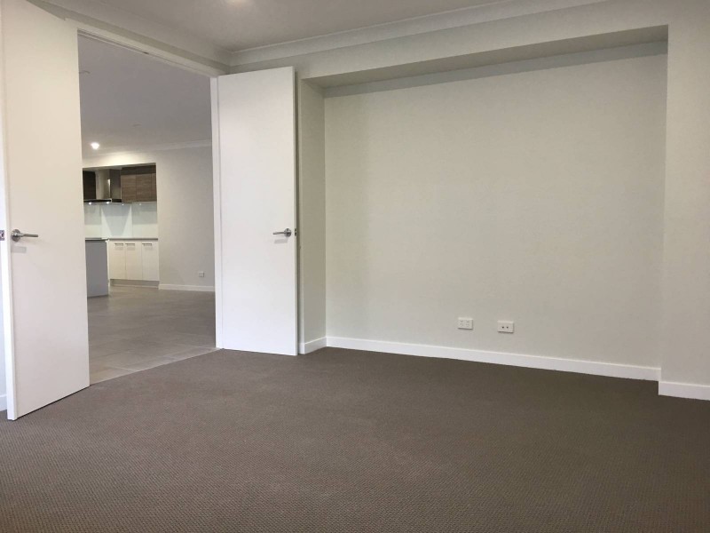 Lot 102 Fenner Street, Oran Park NSW 2570