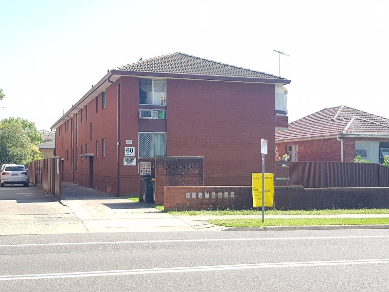 1/60 Hamilton Road, Fairfield NSW 2165