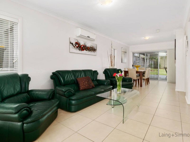 63 Hemsworth Avenue, Middleton Grange NSW 2171