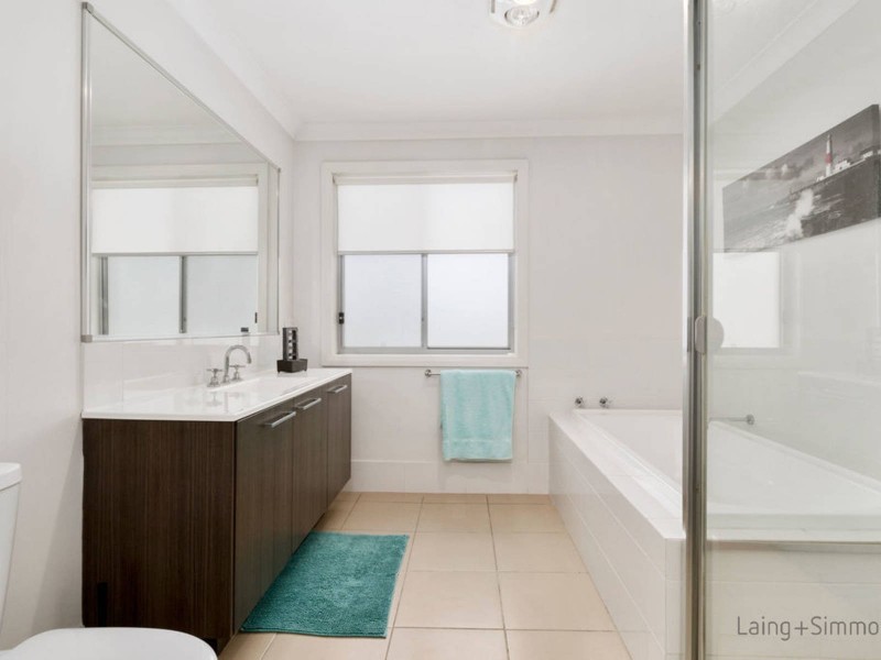 63 Hemsworth Avenue, Middleton Grange NSW 2171