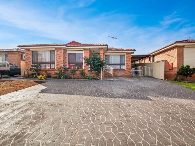 14 Janacek Place, Bonnyrigg Heights NSW 2177