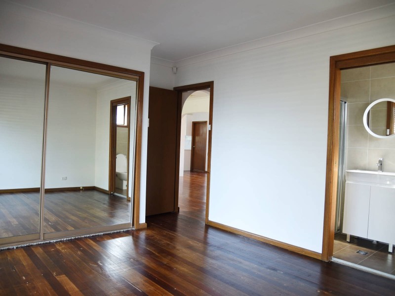 21 Wrentmore Street, Fairfield NSW 2165