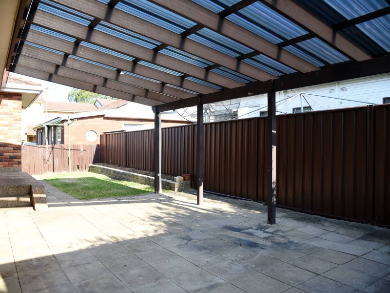 21 Wrentmore Street, Fairfield NSW 2165