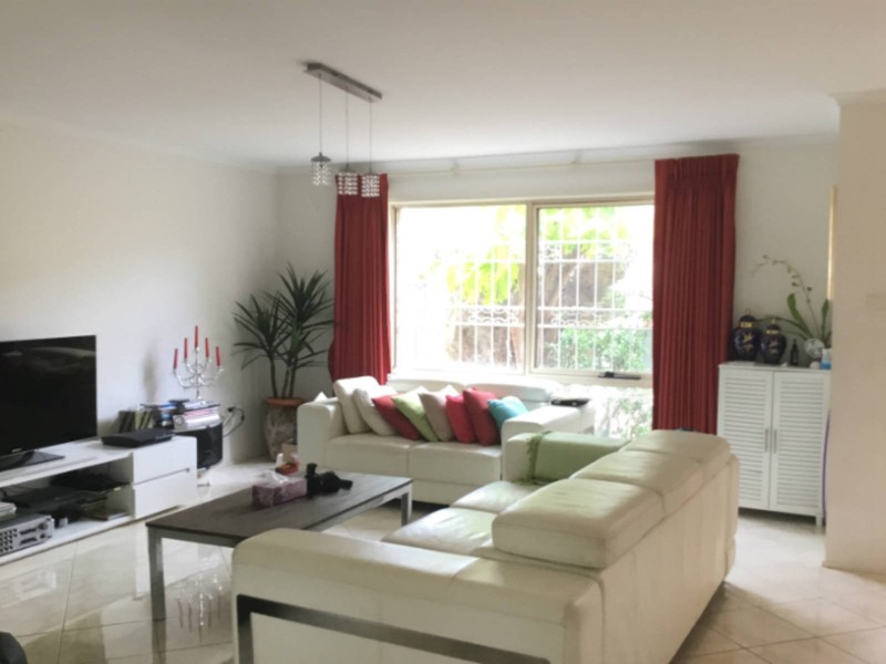 8A Barook Place, Mount Pritchard NSW 2170