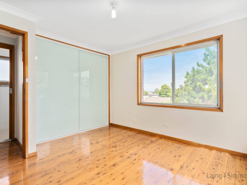 15 Mellick Street, Fairfield West NSW 2165