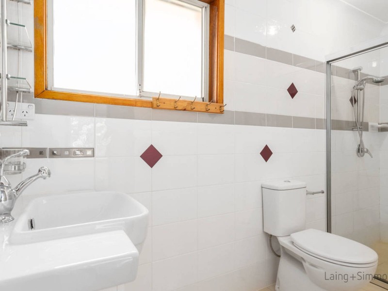 15 Mellick Street, Fairfield West NSW 2165