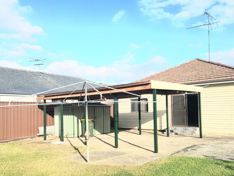 27- James Street, Fairfield East NSW 2165