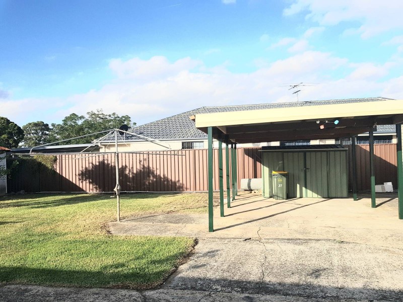 27- James Street, Fairfield East NSW 2165