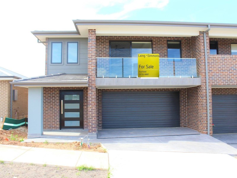 1/5 Ritchie Tce, Middleton Grange NSW 2171