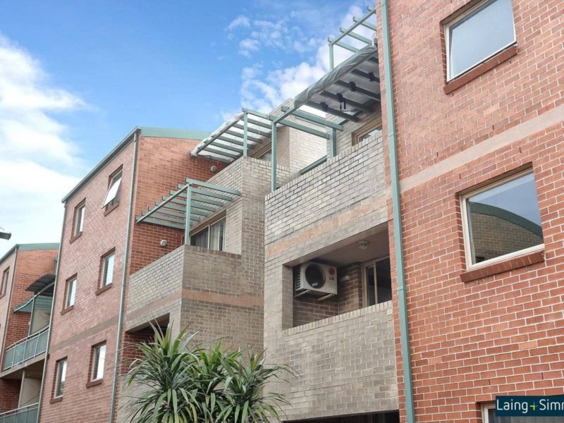 23/100 Terminus Street, Liverpool NSW 2170