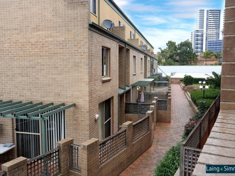 23/100 Terminus Street, Liverpool NSW 2170