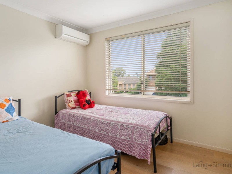 9 Jacaranda Court, Fairfield East NSW 2165